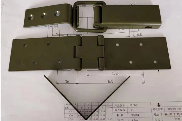 Exposed Wooden Box Hinges